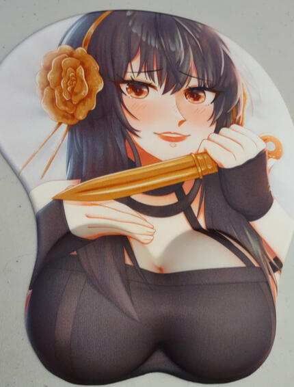 3d mousepad of yor forger